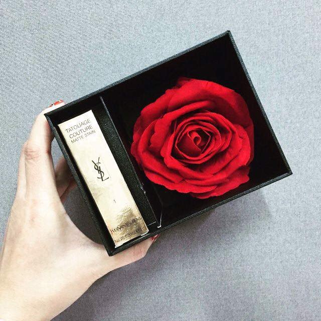 [HCM]hộp hoa hồng cao cấp đựng son môi ( Chưa Bao Gồm Son Môi )