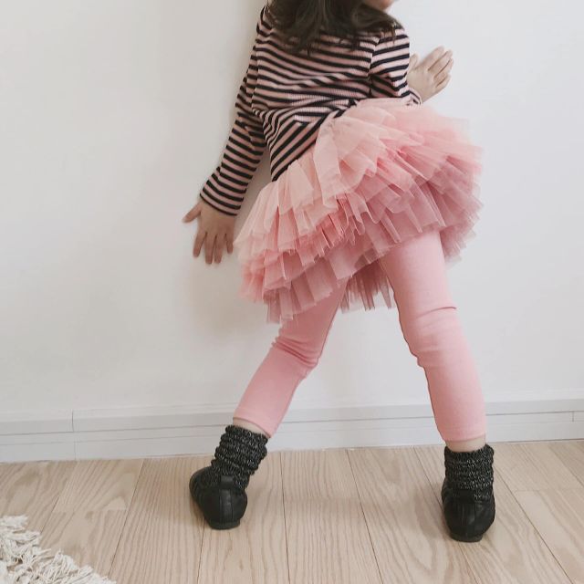 Quần legging pha chân váy ren bồng (có kèm video)