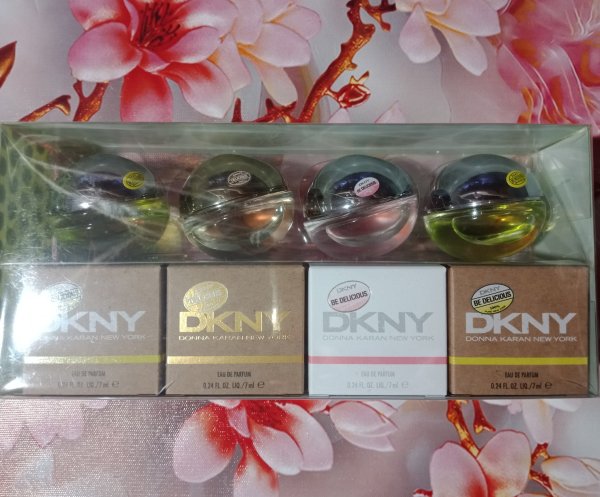 Set nước hoa nữ DKNY mini 7ml (Eau de parfum)