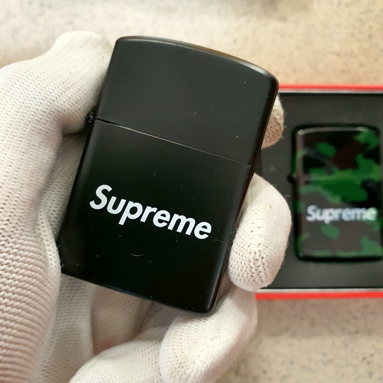Bật Lửa Zippo Supreme In Logo ( Nhiều Màu ) Hộp Quẹt Thích Hợp Làm Quà Tặng (KHÔNG XĂNG)