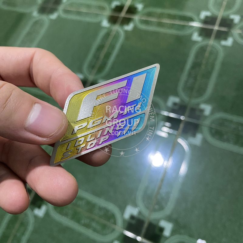 Tem titan logo FI chữ lớn dán xe máy