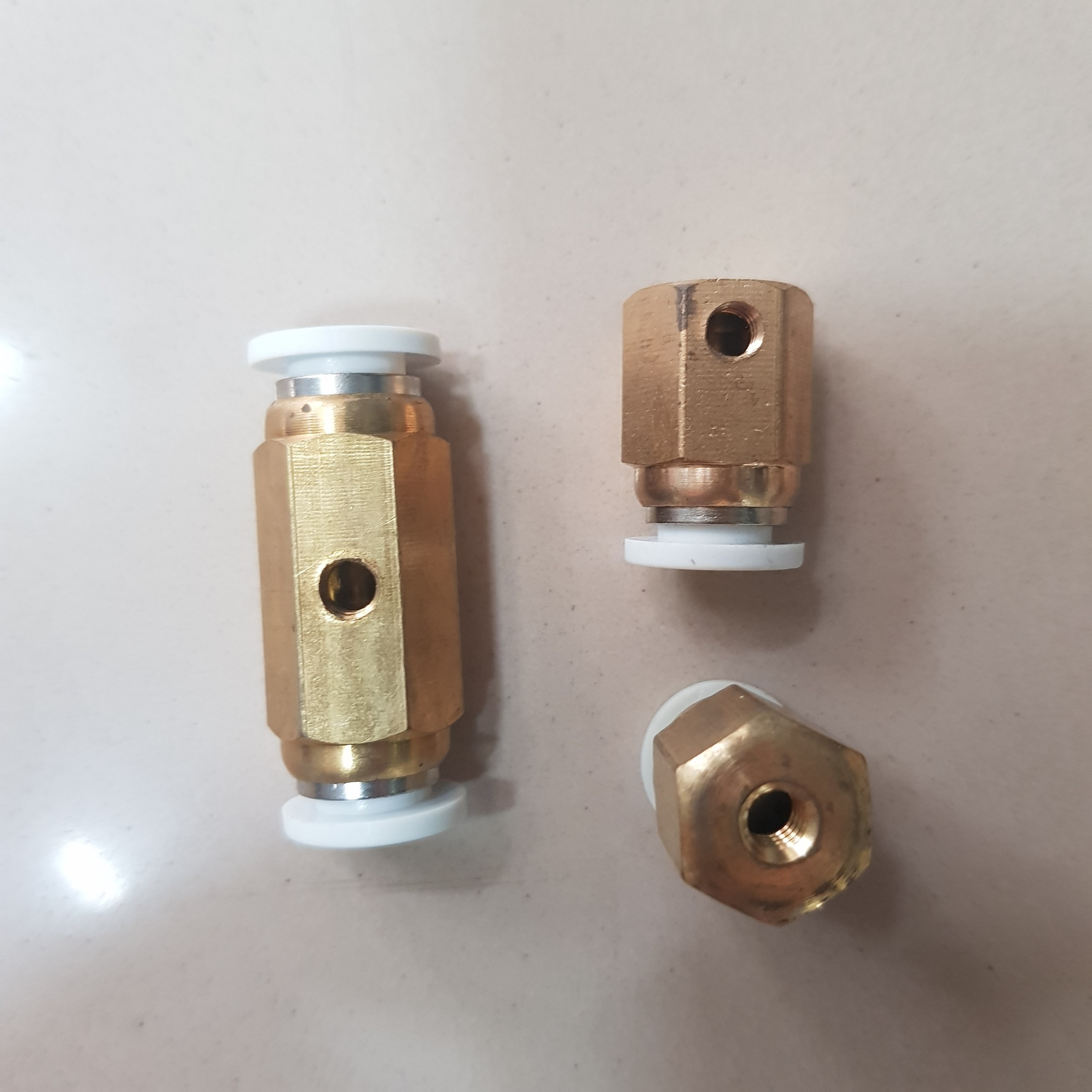 COMBO PHỤ KIỆN ỐNG NƯỚC T- CO - ĐẾ - NỐI - BIẾN (8 LI)