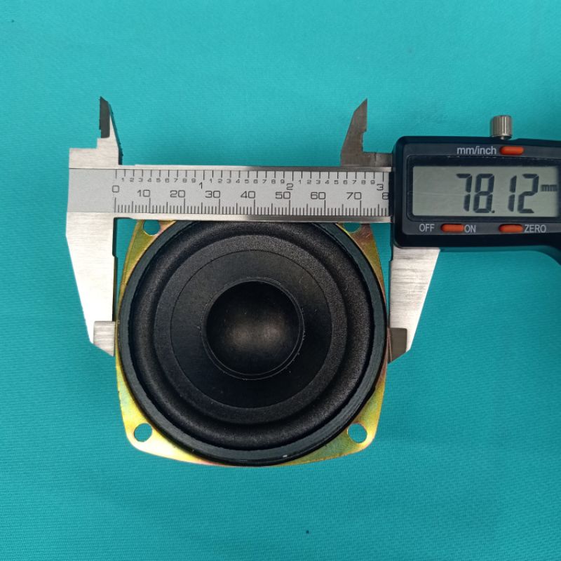 LOA VI TÍNH 8CM* 10CM* 135CM
