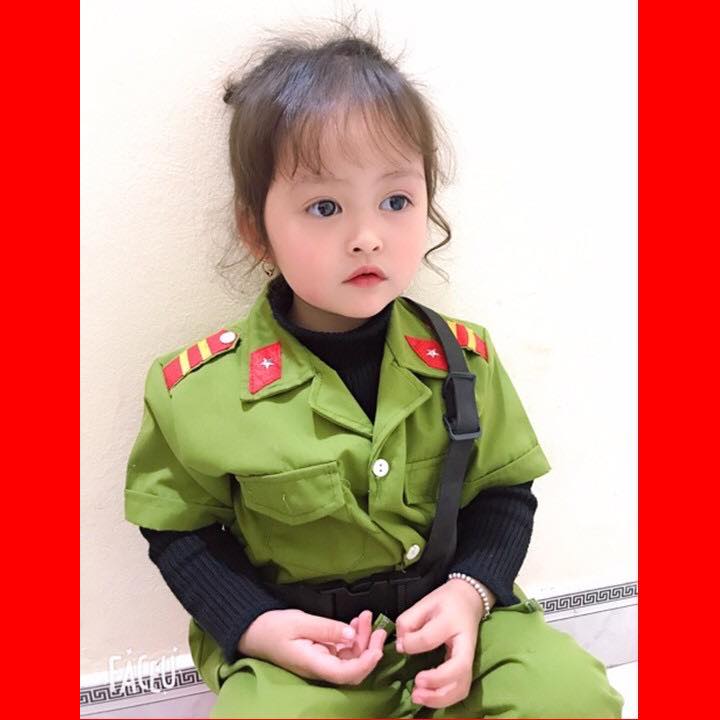 Bộ quần áo công an cho bé - Không PK