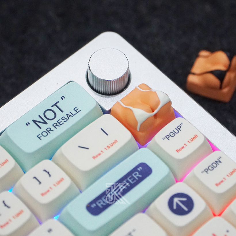 Keycap Ngực Bự - Ngại gì không thử