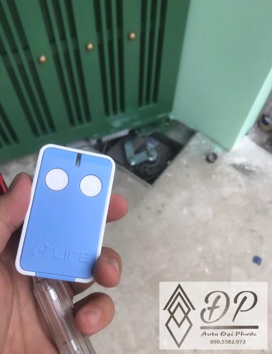 Remote cổng tự động LIFE Sản vời tuyệt vời