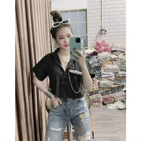 Áo Sơ mi Croptop Dây Xích