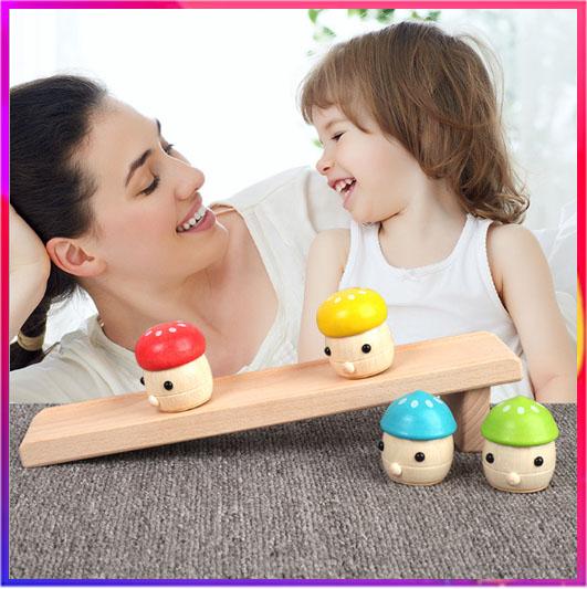 Đồ chơi bằng gỗ - Lật Đật Trượt