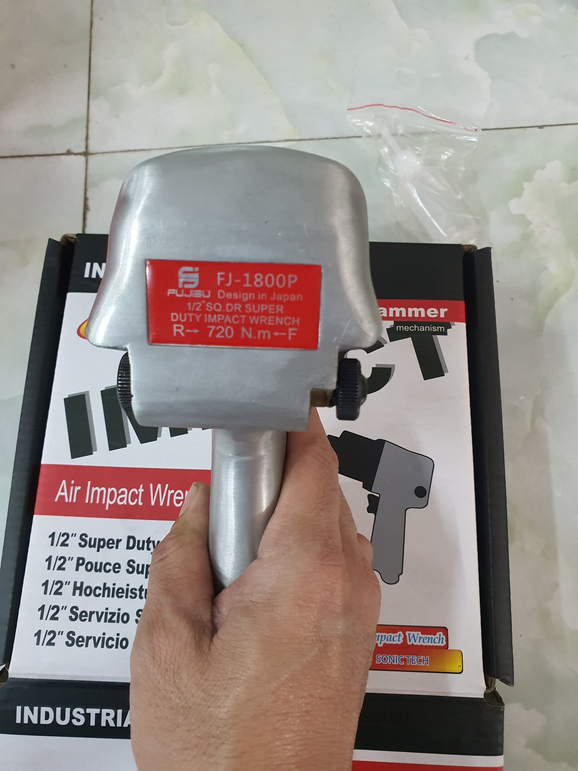 Súng bắn ốc FUJISU FJ-1800P