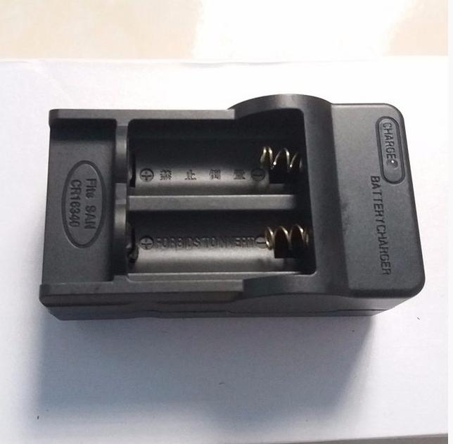 Sạc đôi pin 16340 3.7v giá rẻ