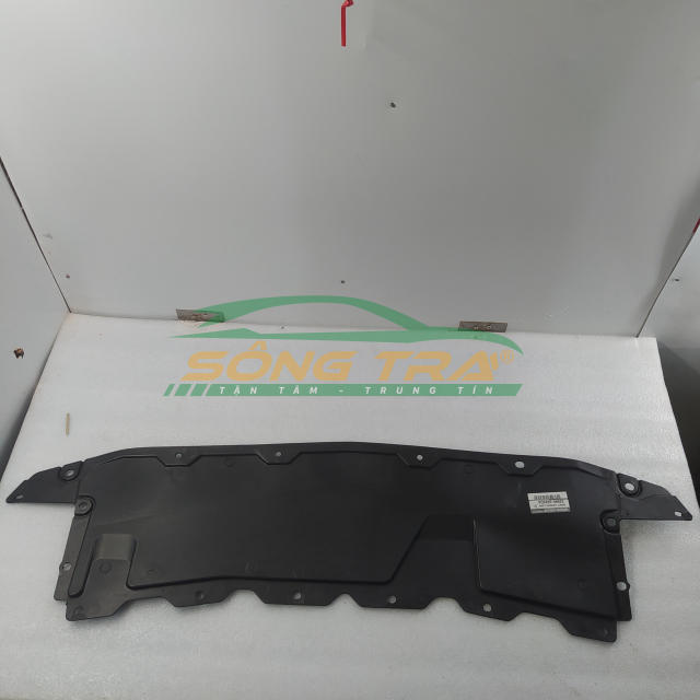 CHẮN BÙN GẦM MÁY NISSAN SUNNY 2012-2018