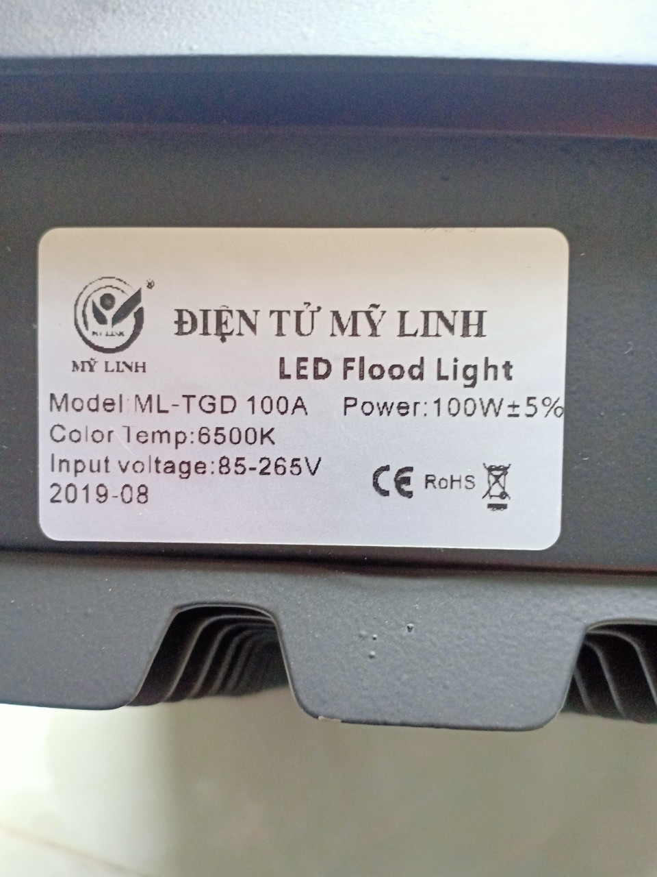 1 ĐÈN LED PHA 100W MỸ LINH M.E HOÀNG KHANG