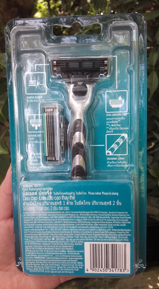 Dao cạo râu 3 lưỡi Gillette Mach3+ (1 tay cầm và 2 đầu cạo)