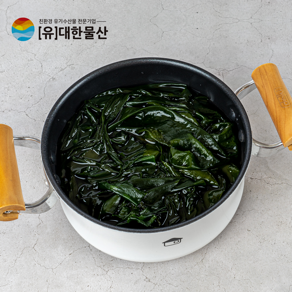 Rong Biển Nấu Canh Daehan Nguyên Cây 50g/100g - Nhập khẩu Hàn Quốc (Nấu canh giải nhiệt, trộn gỏi,... rong lên màu xanh tươi tự nhiên rất đẹp)