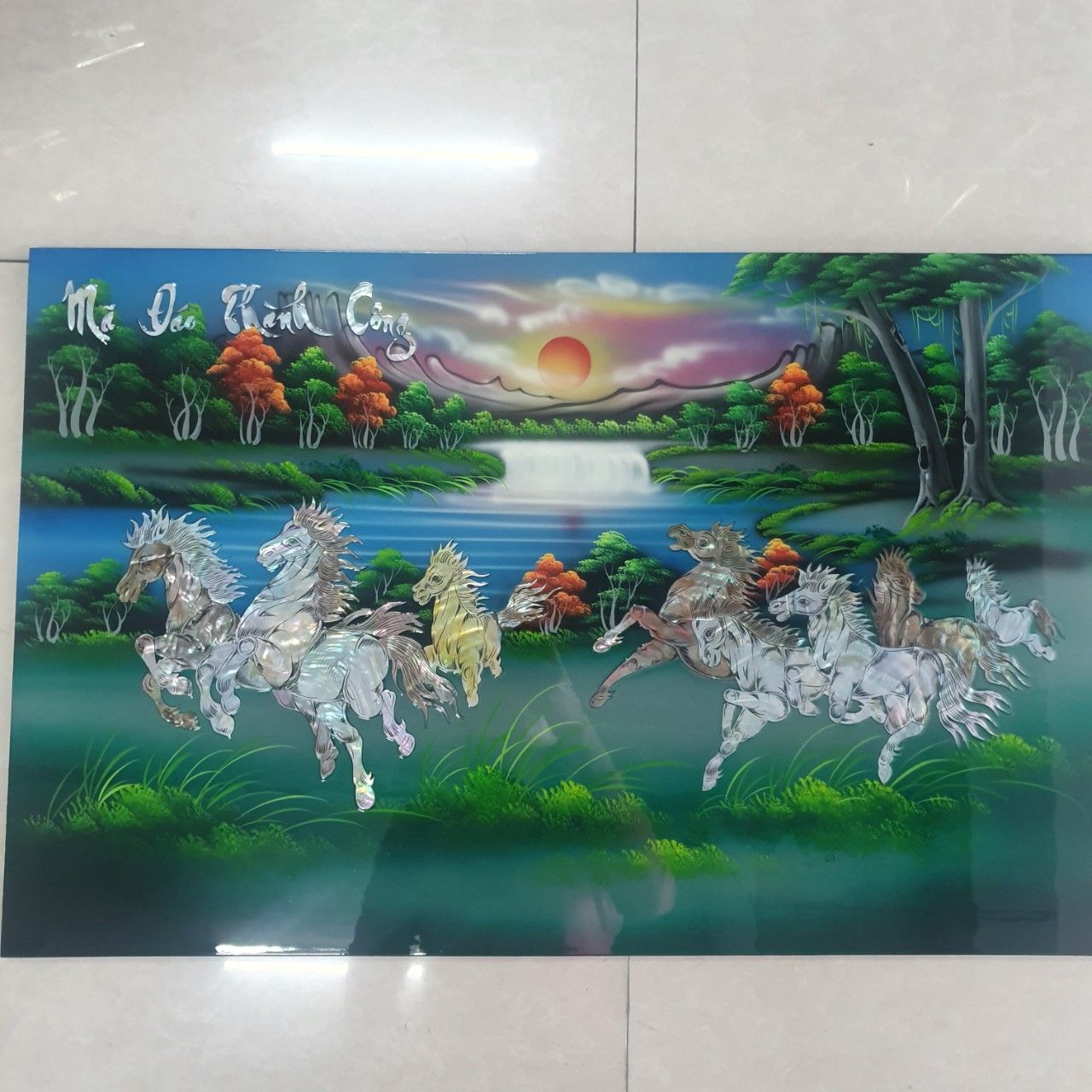 Tranh sơn mài ngựa Mã Đáo Thành Công cẩn ốc xà cừ, hàng xuất khẩu quà tặng tân gia