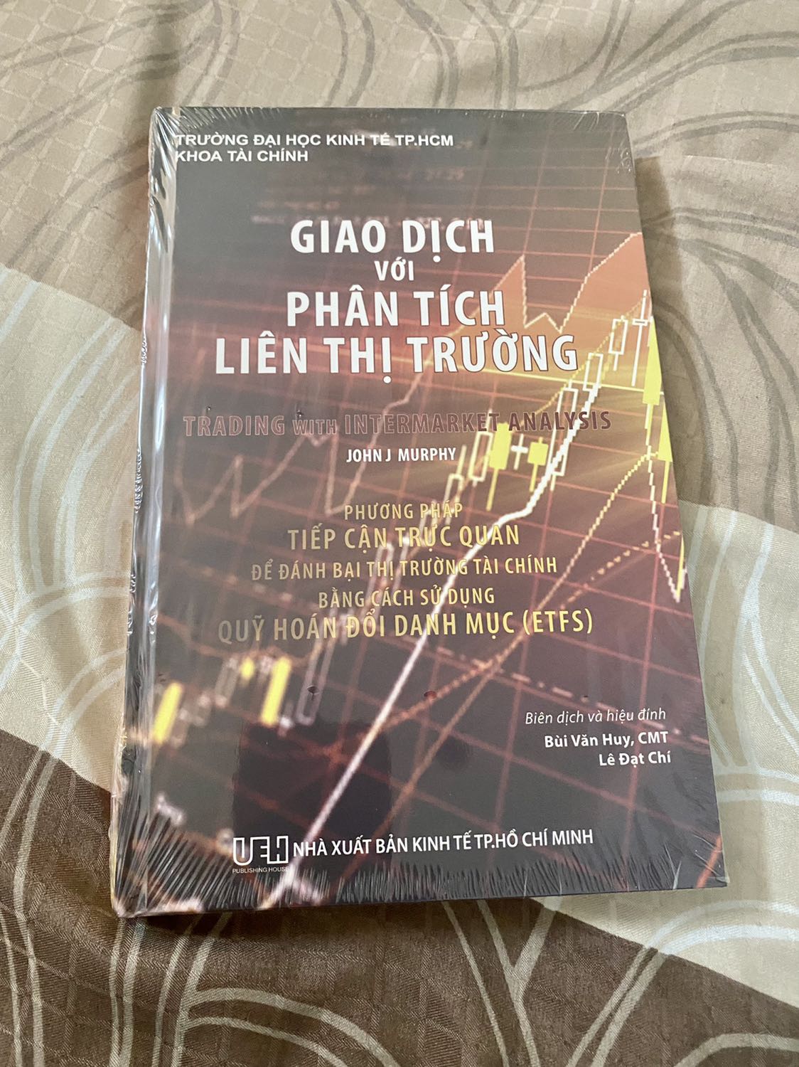 Giao Dịch Với Phân Tích Liên Thị Trường