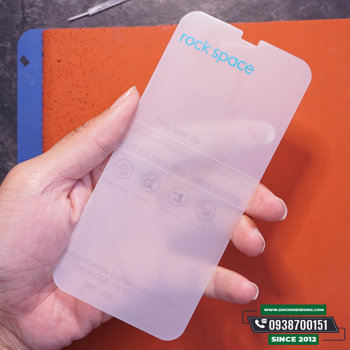 [HCM]Miếng dán PPF IPhone 12 trong nhám đổi màu