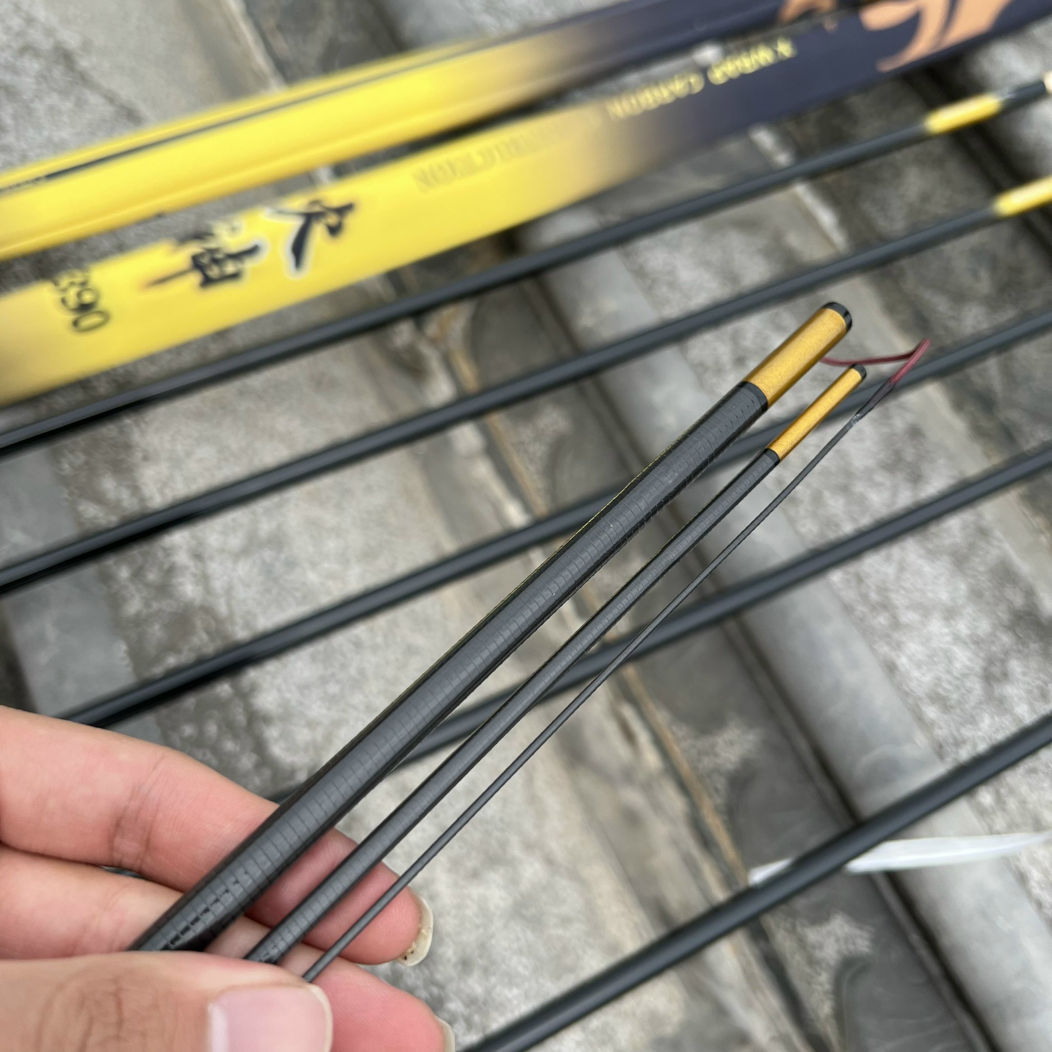 Cần tay Red Woft Sói Vàng 4H