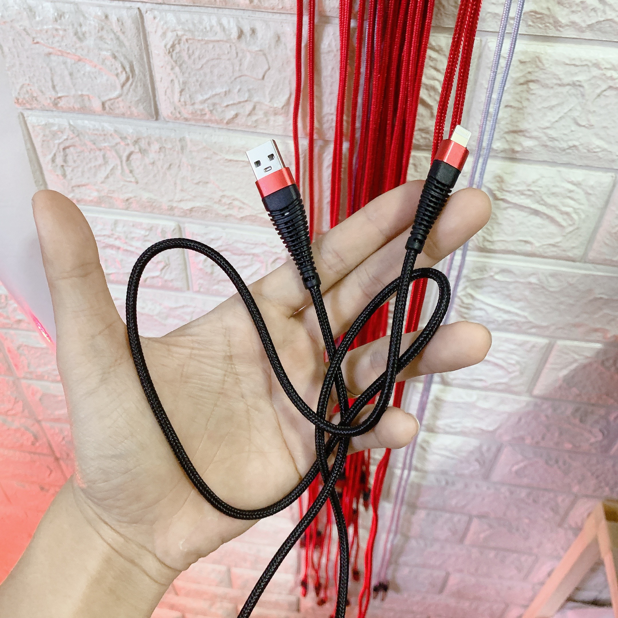 Dây Cáp Sạc 1M Bọc Vải Dù Bền Bỉ Chắc Chắn