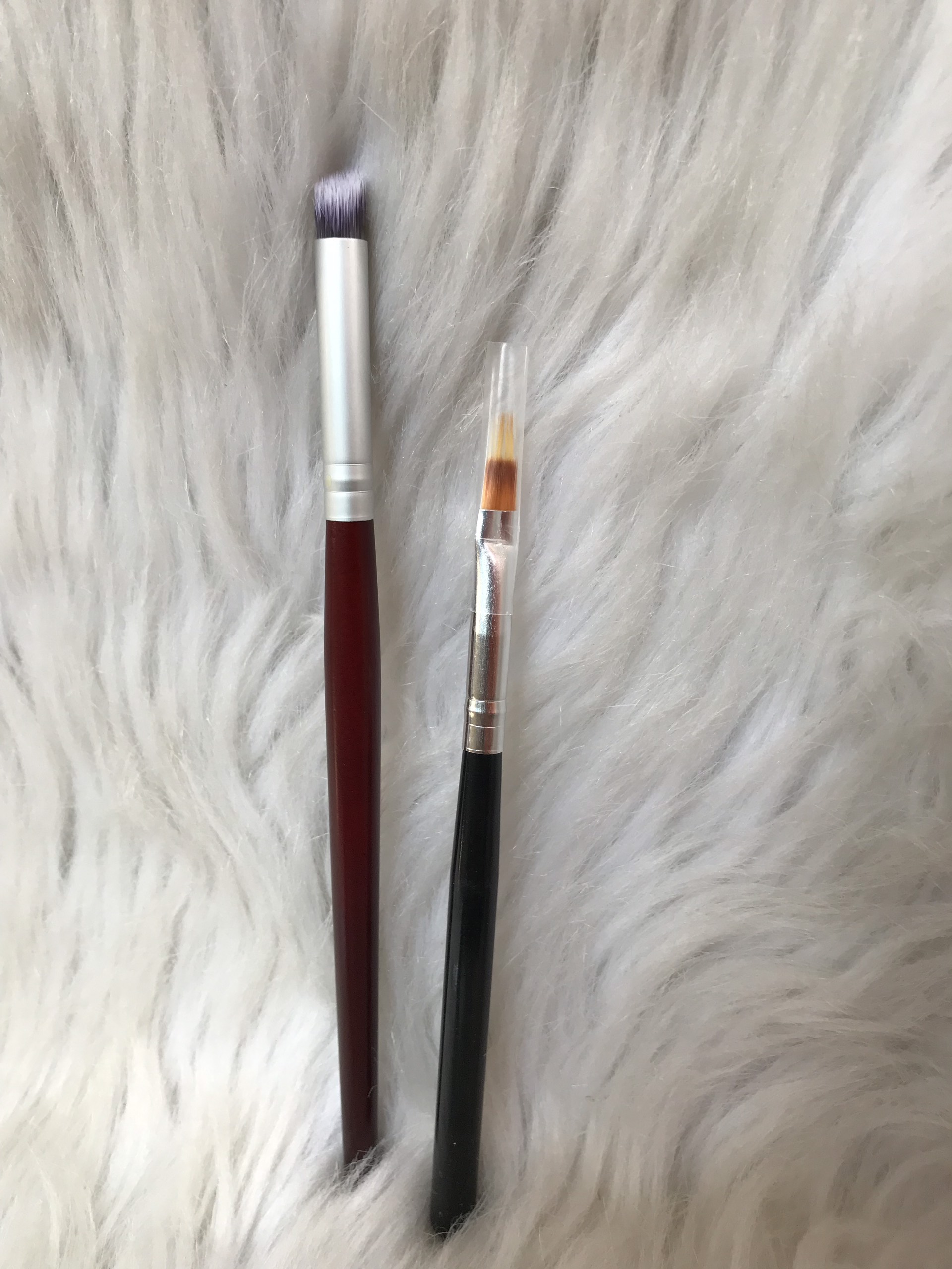 Cọ ombre cán gỗ