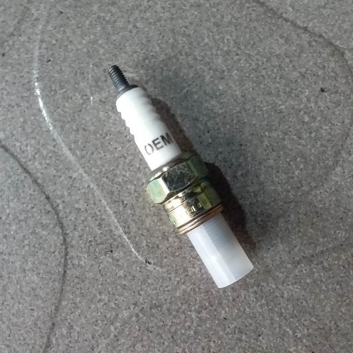 Bugi Đánh Lửa C5HSA Chuyên Dụng Cho Xe Máy