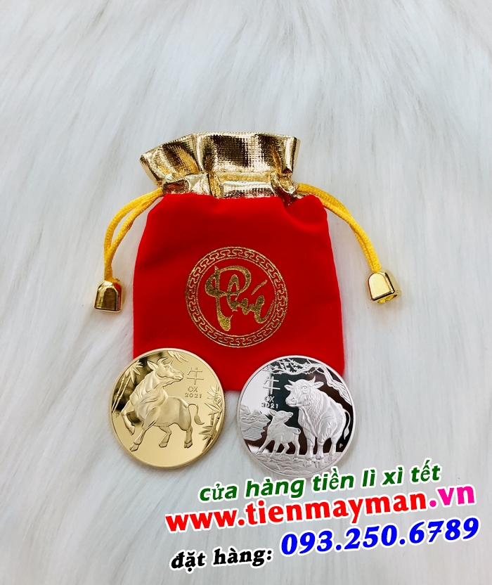 Combo 4 cặp đồng xu con trâu 2021 úc kèm túi gấm may mắn chữ phúc , mỗi cặp gồm 1 đồng vàng + 1 đồng bạc
