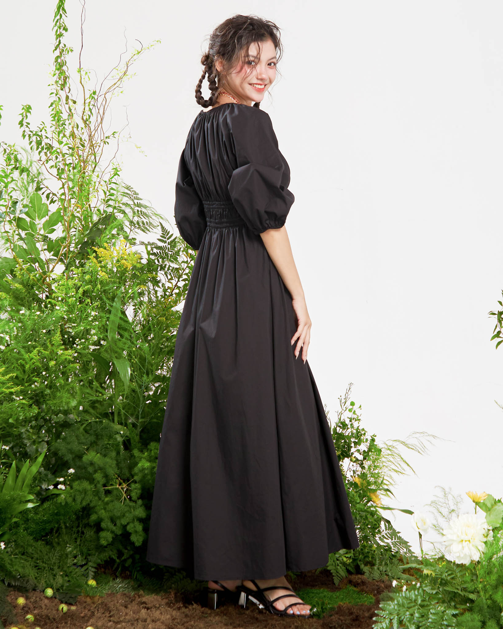 DOTTIE - Đầm midi vải poplin nhún eo - Đen - D0515