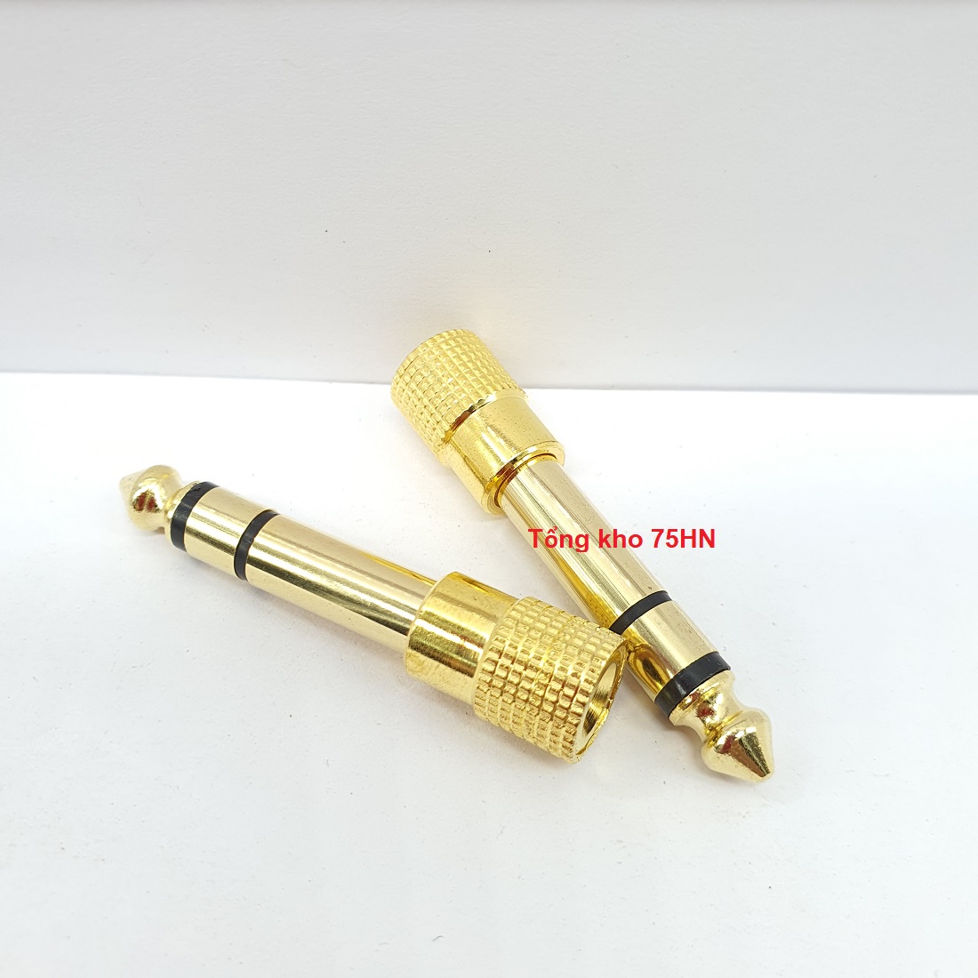 01 jack chuyển đổi âm thanh từ 6.5mm ra 3.5mm