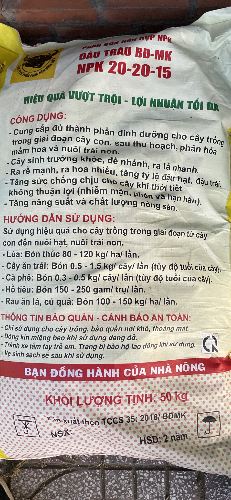 phân bón gốc NPK 20-20-15 Đầu trâu túi lẻ