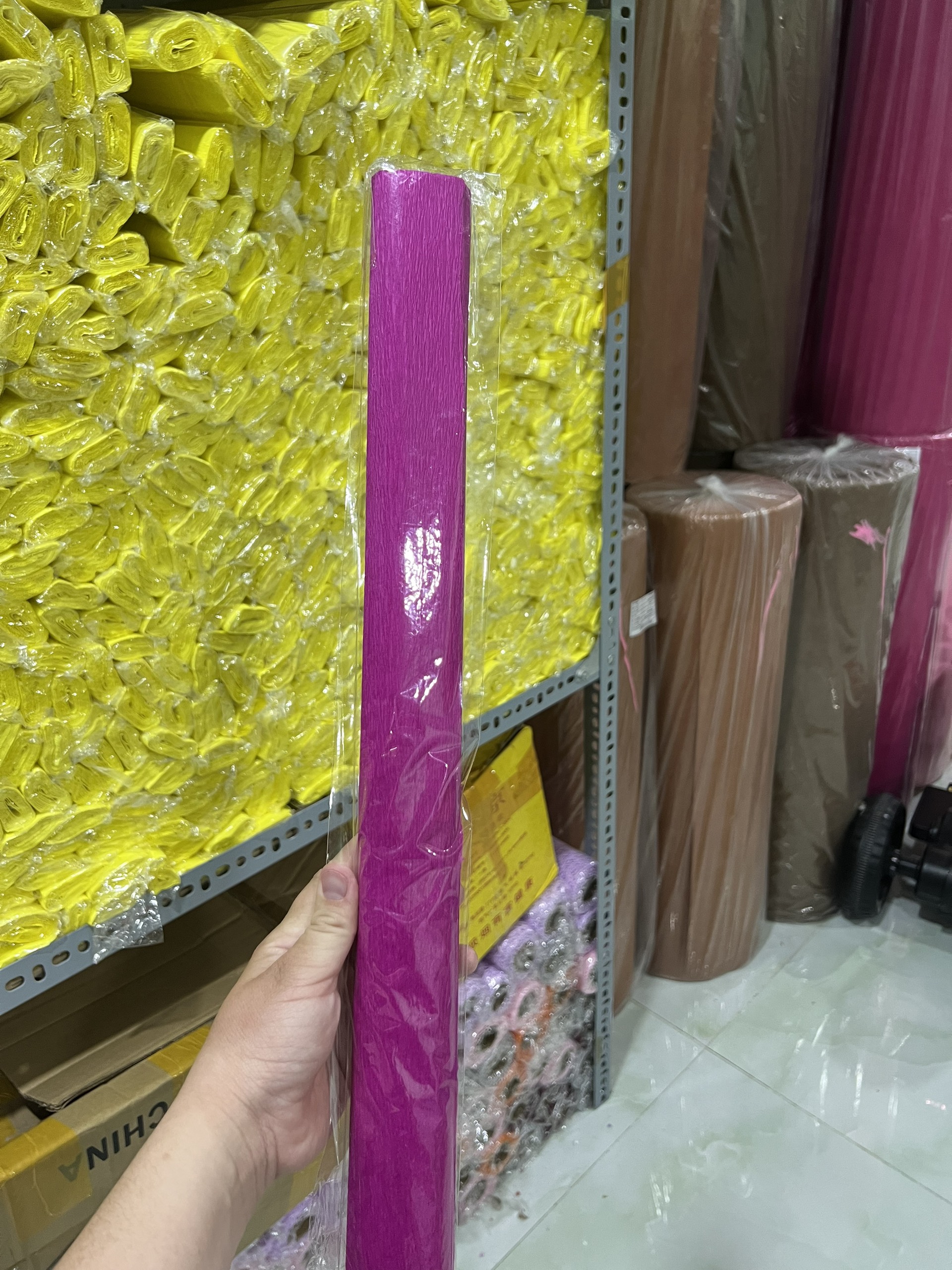 Giấy nhún làm hoa khổ cao 50cm dài 250cm  ( giấy nhún Trung Quốc  loại giấy mỏng học thực hành làm hoa )