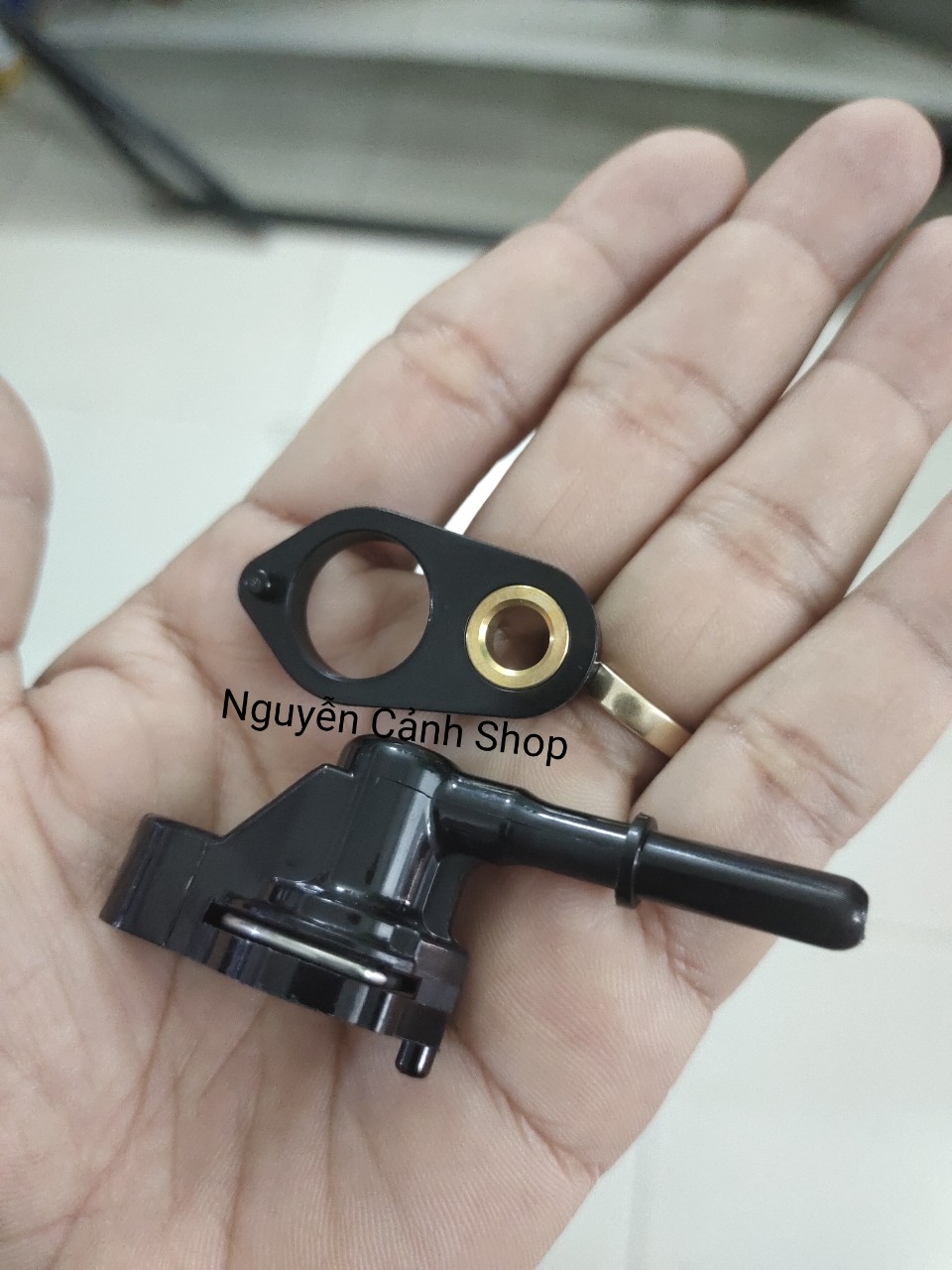 Nắp chụp kim phun Exciter 150
