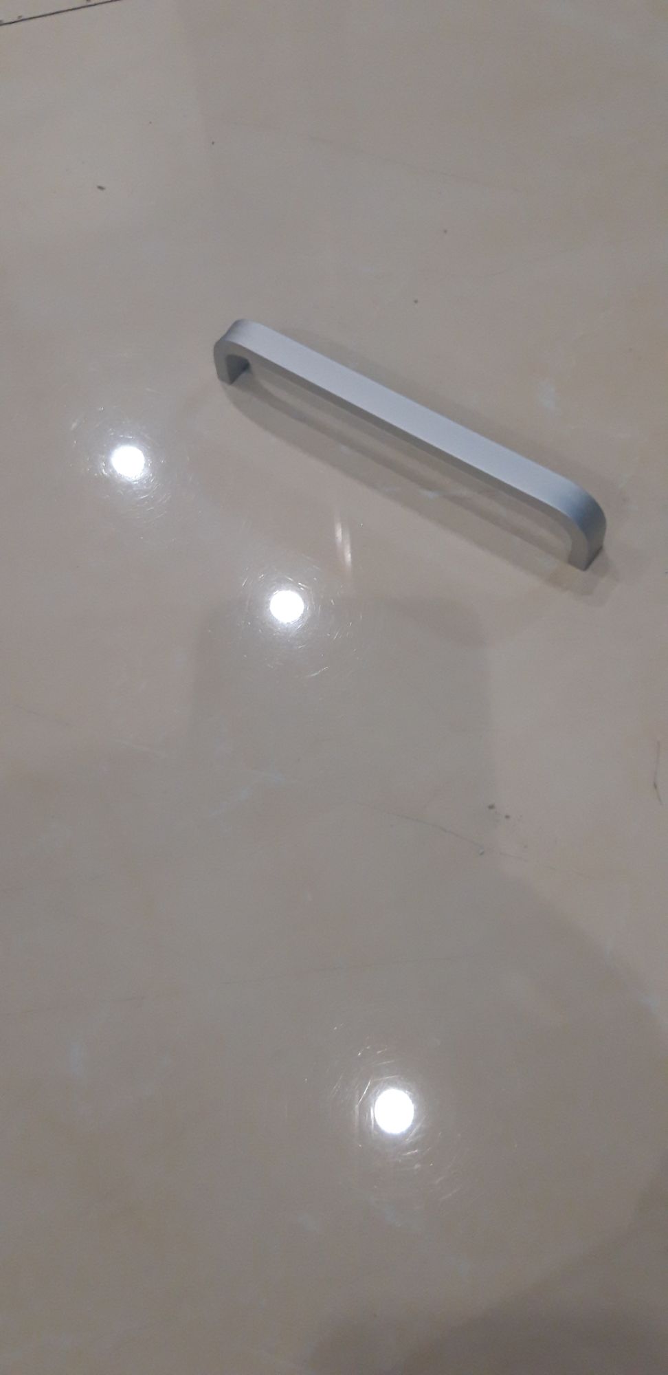Tay nắm  cửa tủ 128 mm