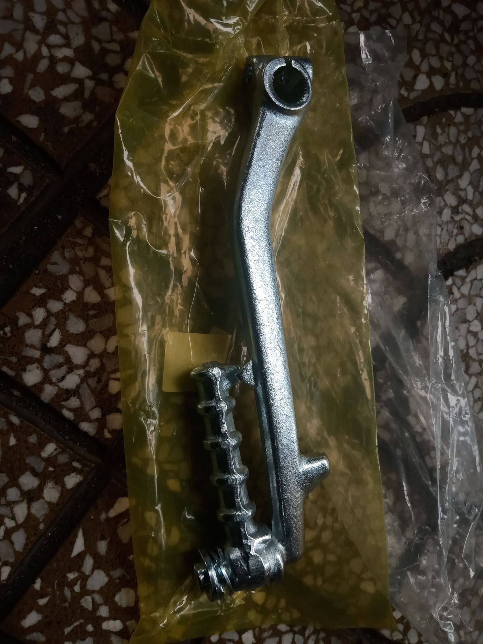 Giò đạp yamaha nouvo 1,2,3, Mio màu trắng