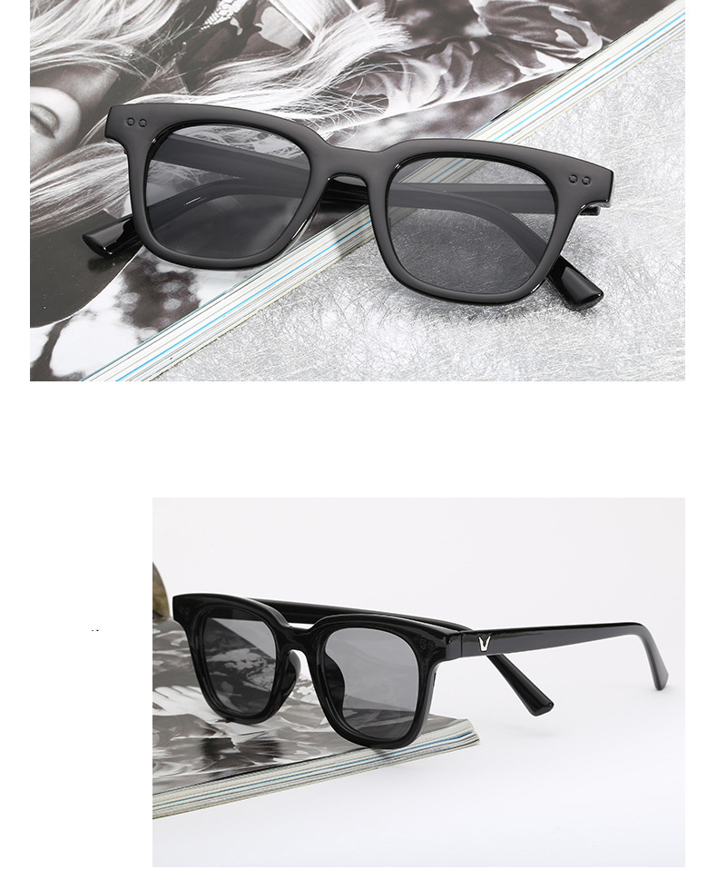 Kính Thời Trang V Nhiều Màu Mắt Vuông Khung Nhựa Đen Bóng Sang Trọng
