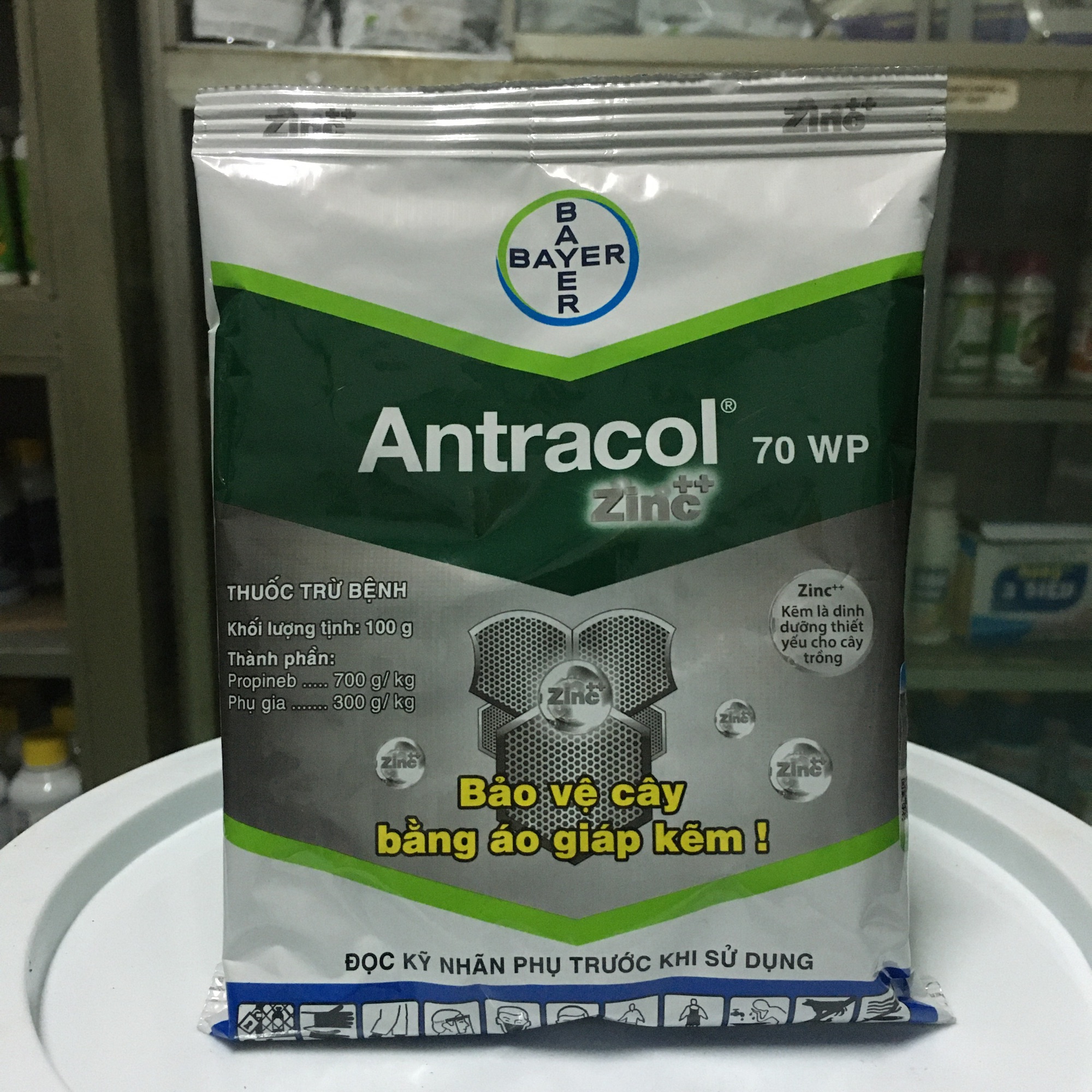 Thuốc trừ bệnh Antracol 70WP gói 100g