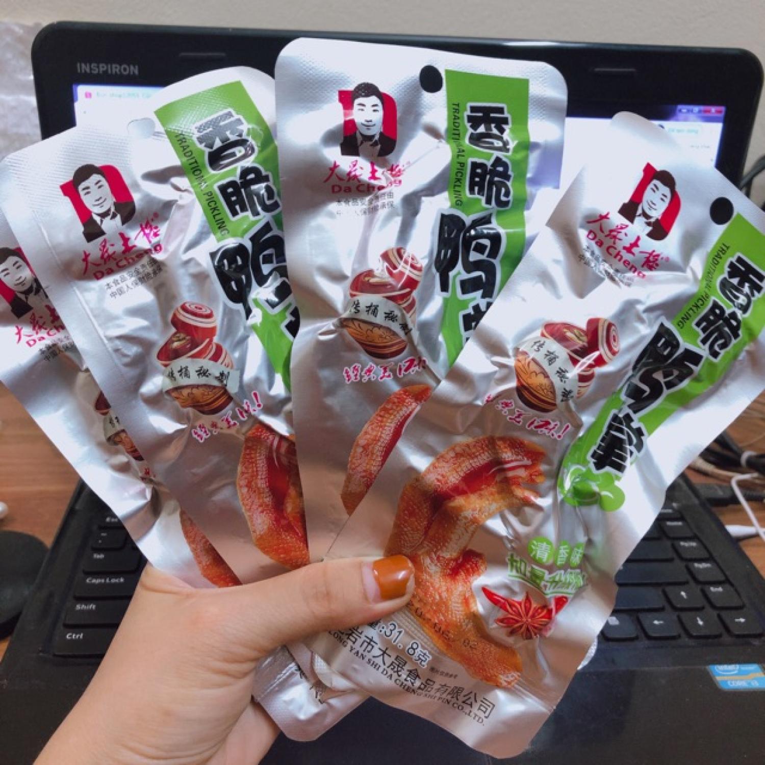 Combo 30 Chân Vịt Cay Da Cheng - Màu Đỏ