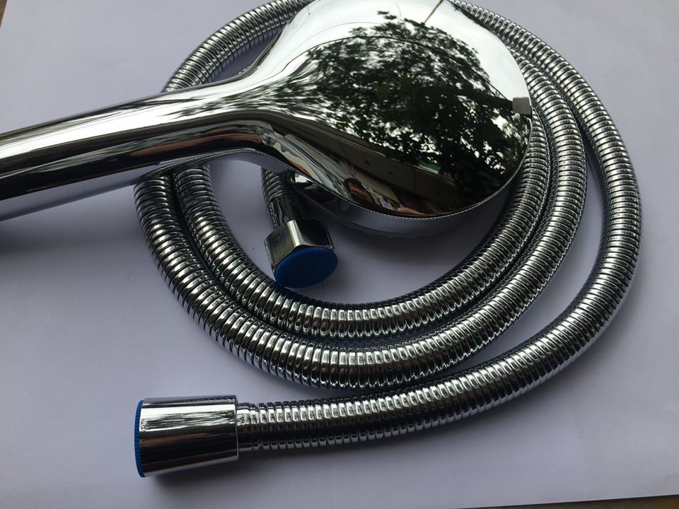 Dây + bát sen tăng áp tiết kiệm nước
