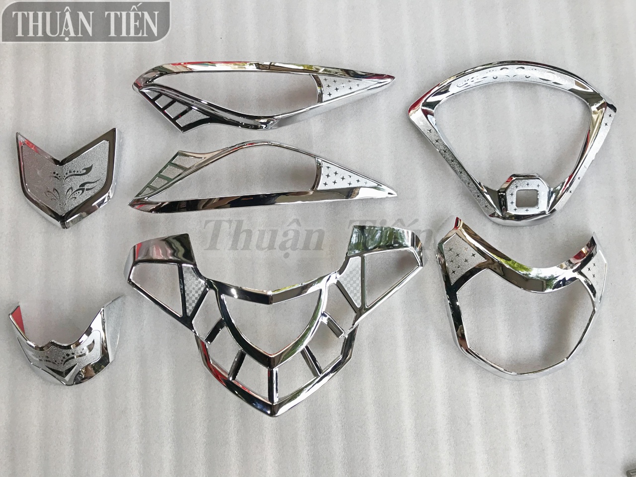 Xi vision 2014 - 2020 plastic 7-piece set practical simple saving edge covers-bling and protective parts Zin