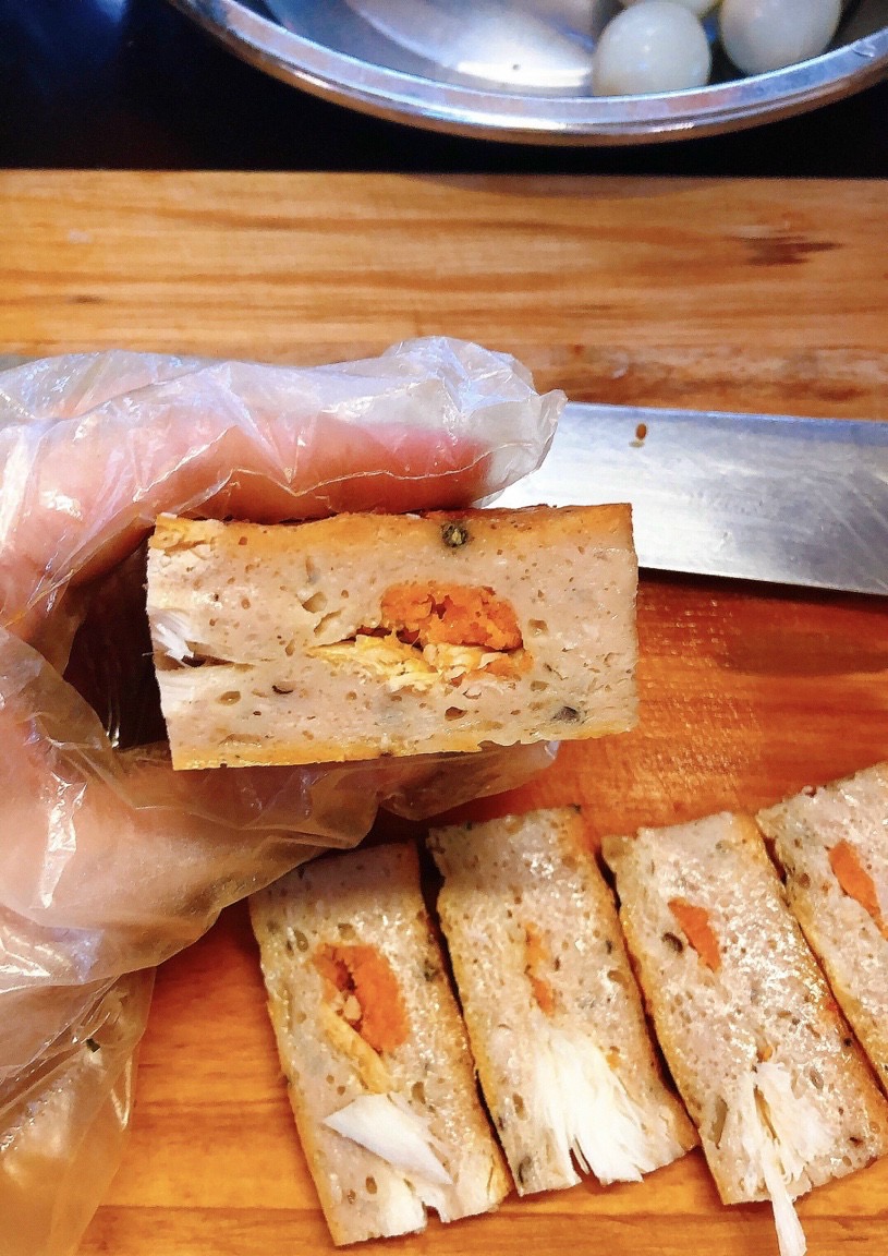 Chả cua huế bánh 500gr (giao tphcm)