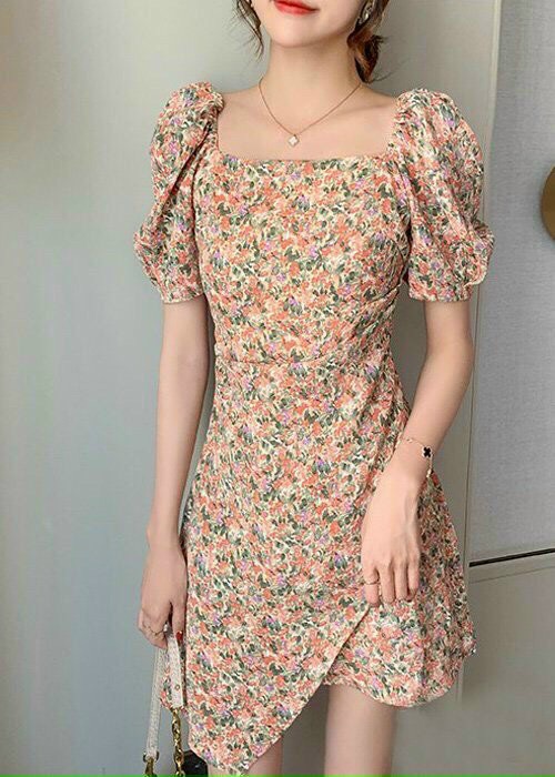 Đầm hoa vạt chéo tay nhún phồng