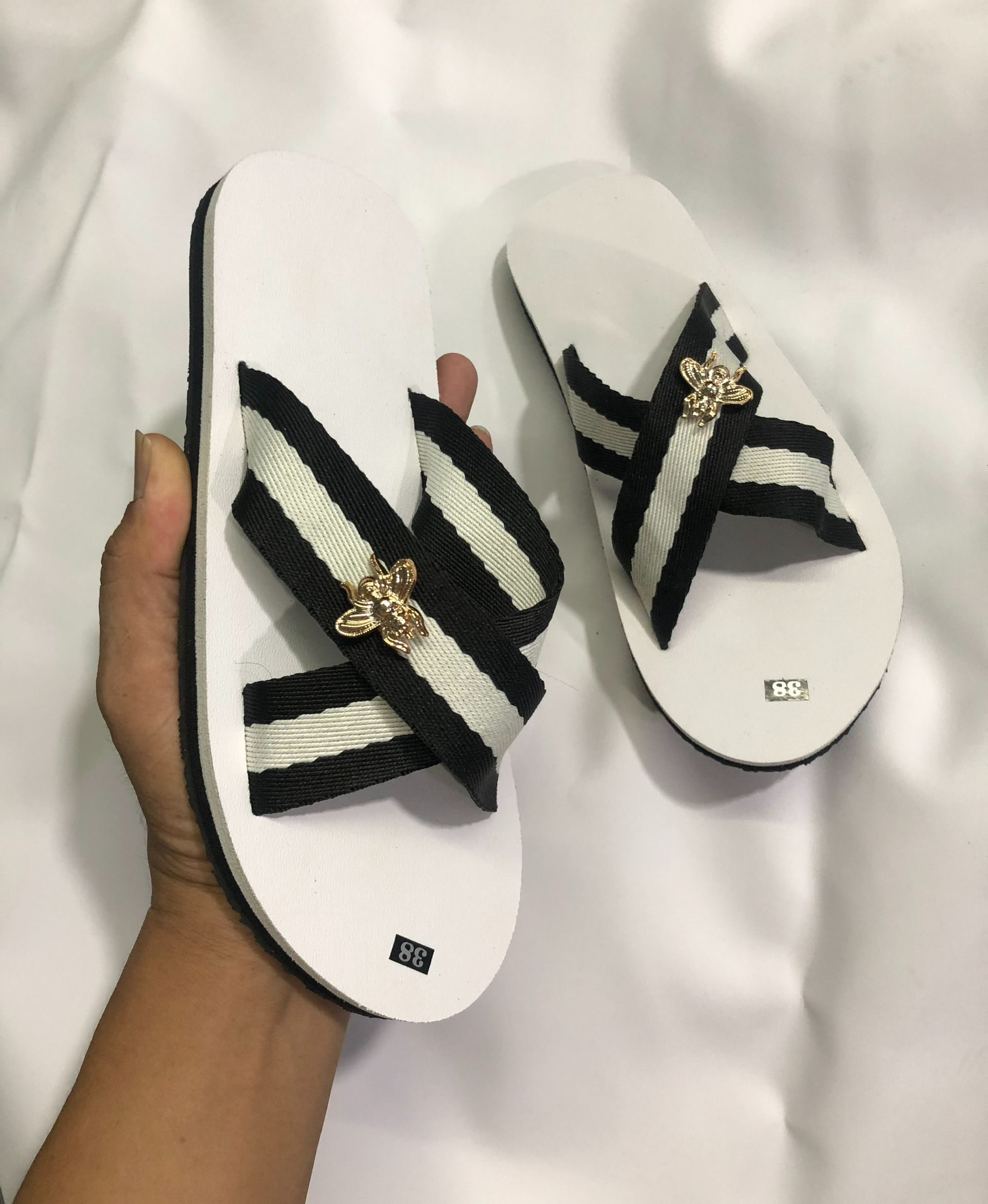 [FREESHIP + HOÀN TIỀN 50K] Dép quai chéo nam nữ ( đế trắng quai dù trắng đen ) size từ 34 đến 44