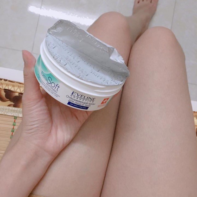 [Tặng son dưỡng môi ] Kem dưỡng trắng Eveline Extra Soft trắng da mặt và toàn thân 200ML