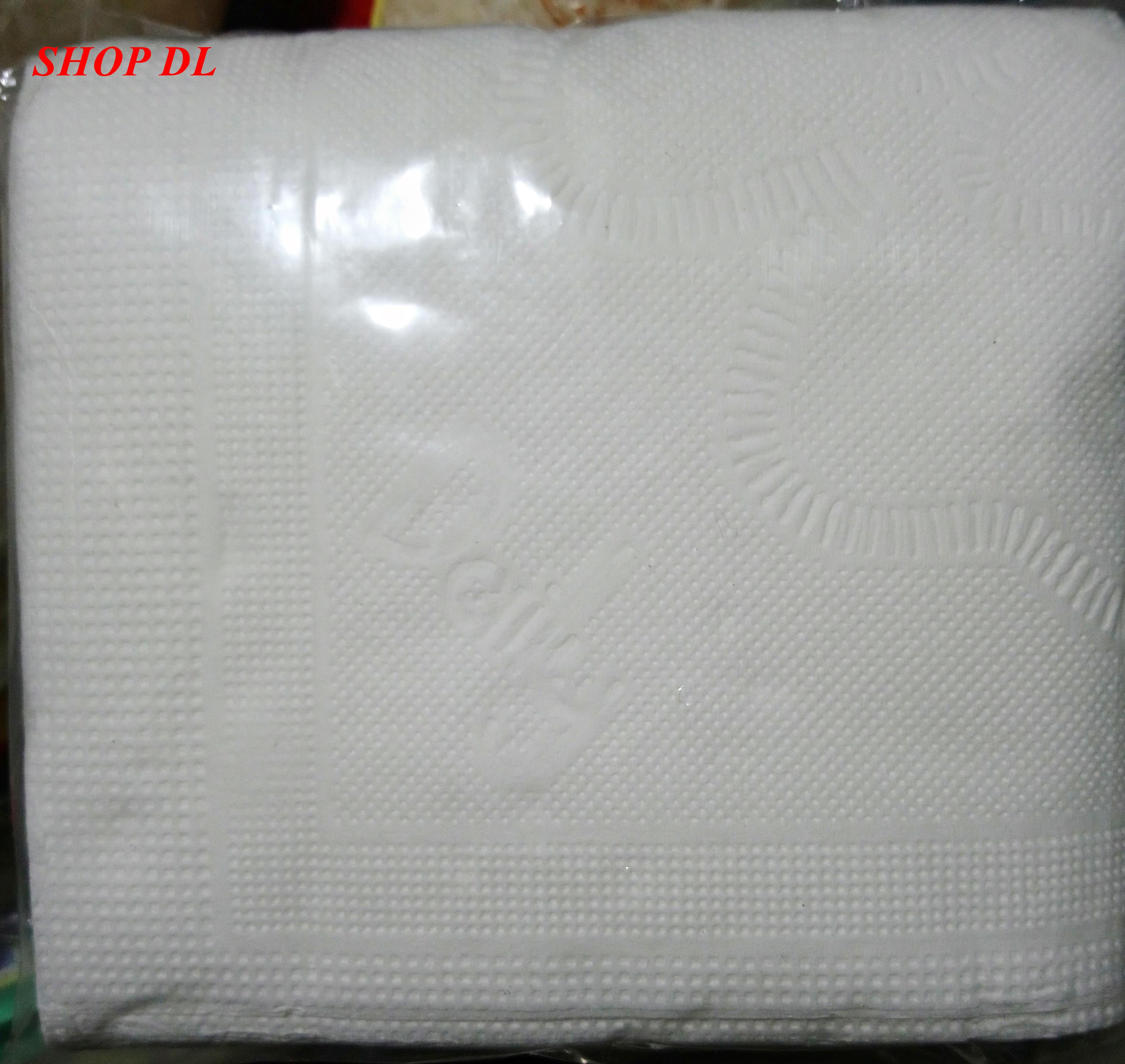 Khăn giấy ăn Daily bịch 100 tờ (kích thước đóng gói 15x15x10cm)