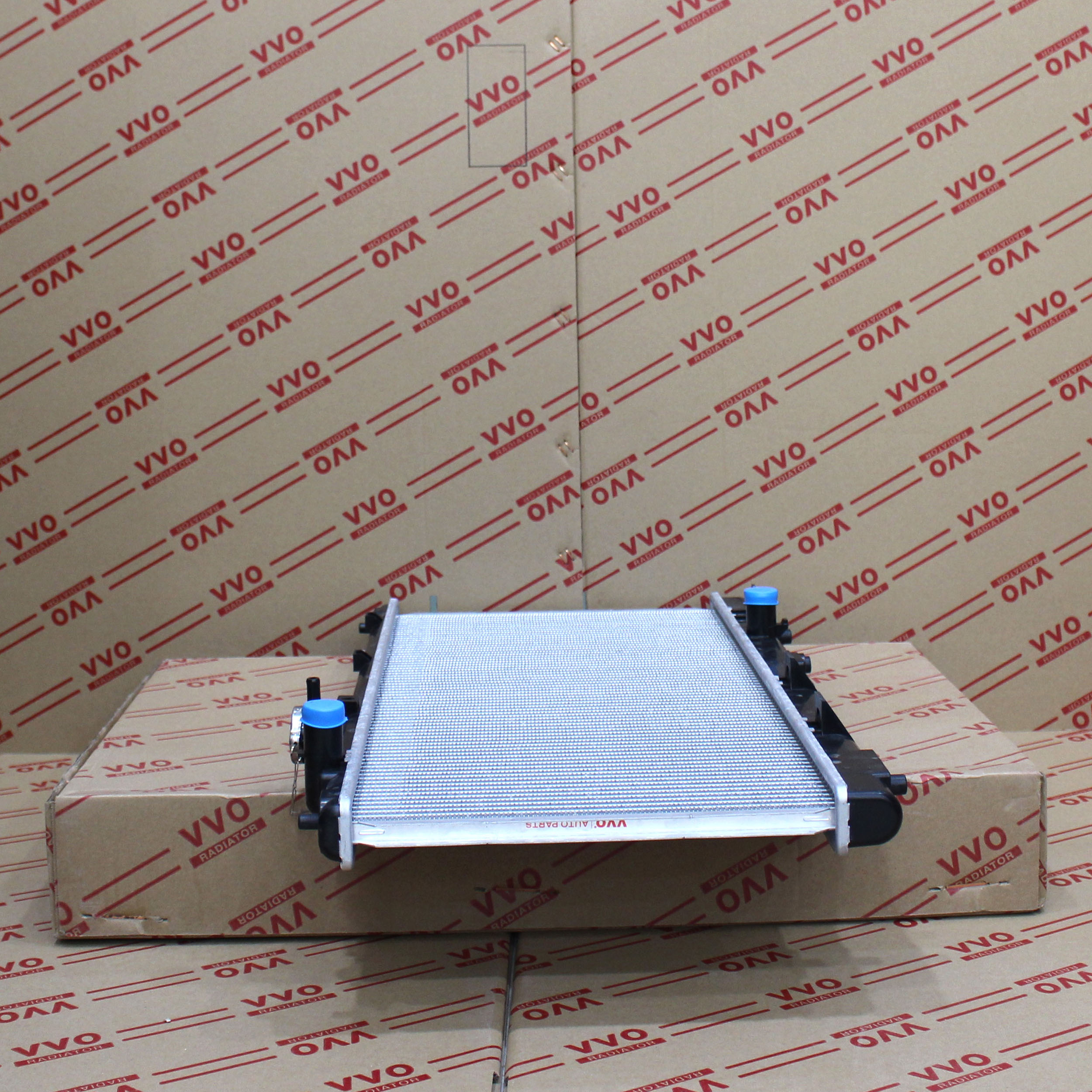 Két nước Mazda 323, 2001-2006, số sàn