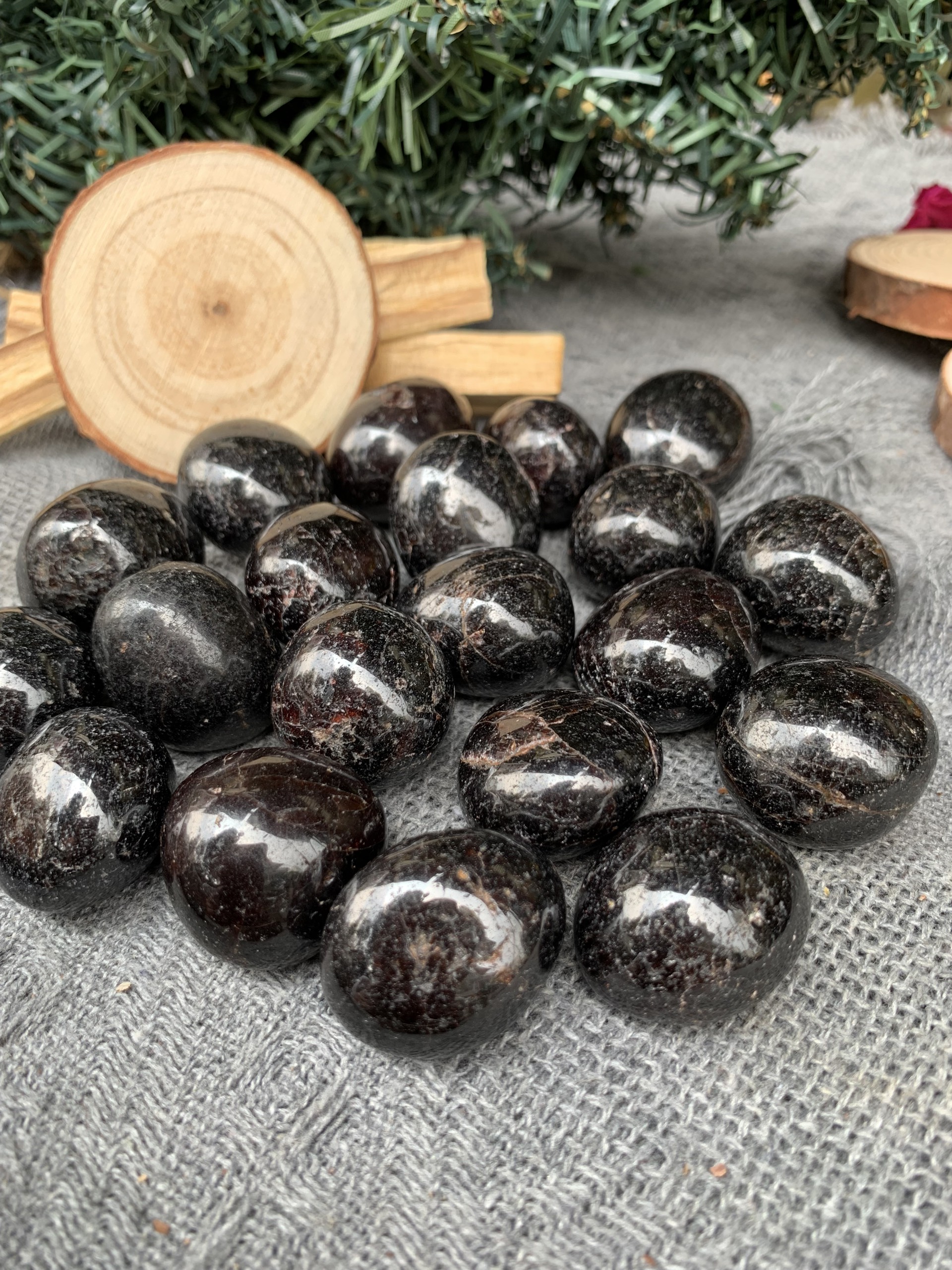 Đá tumble garnet | đá trang trí, sưu tầm, healing | cada decor