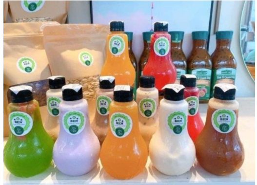 SET 10 CHAI NHỰA HÌNH BÓNG ĐÈN 350ML