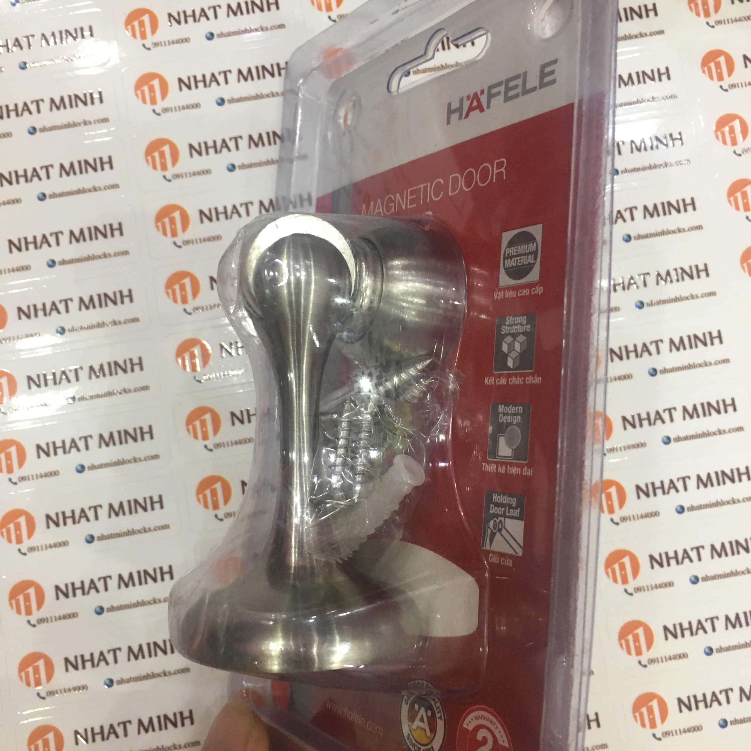 Hít cửa nam châm Hafele 489.70.203