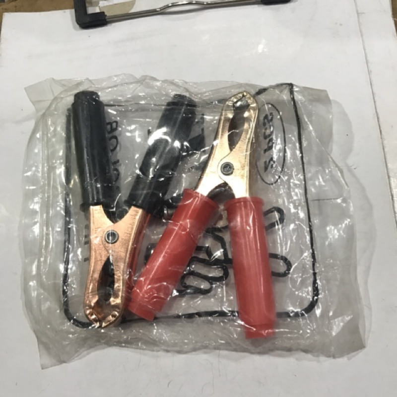 1 cặp kẹp cá sấu