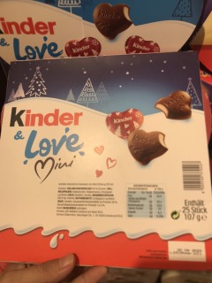 Socola Kinder Love siêu ngon hàng NK chính hãng thumbnail