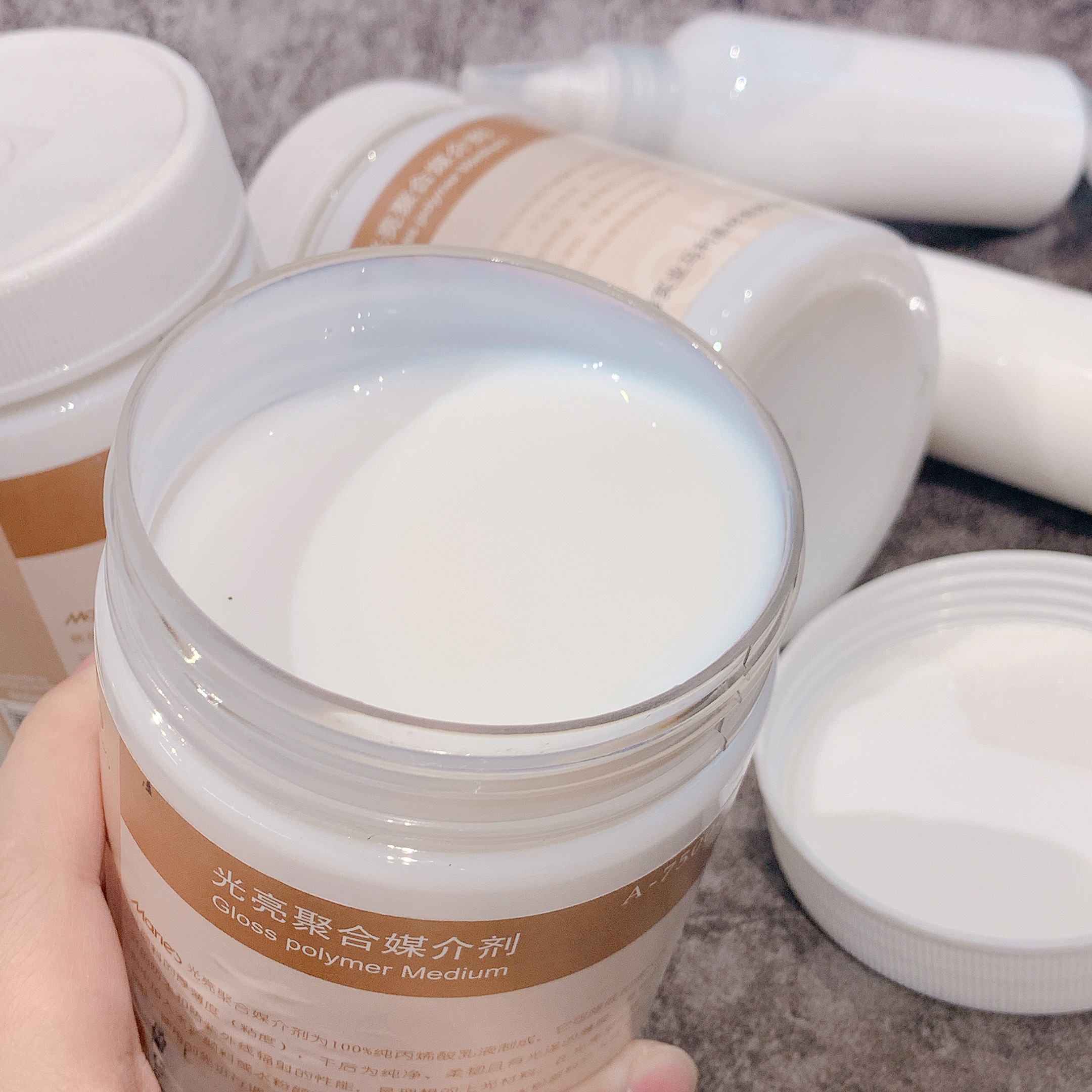 Dung dịch phủ bóng/ phủ mờ,  bảo vệ tranh vẽ - Marie's ( Gloss/Matte Polymer Medium )